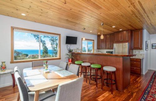 Gualala House | Charming Family 2 BDR for 6 With Ocean Views