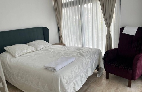 Akyarlar Apartment | Charming Flat with Sea View near Beach in Akyarlar