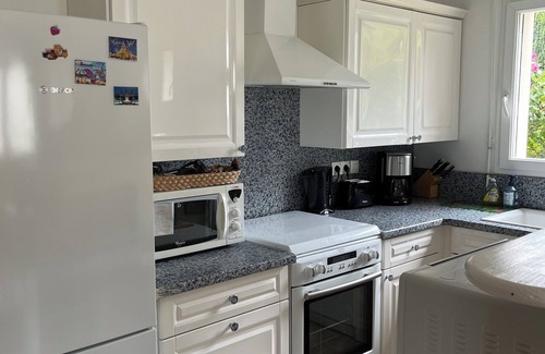 Etables-sur-Mer House | Charming Breton home 800M from the beach
