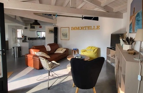 Saint-Georges-d'Oleron House | charming house - sea view - st georges d'oléron for 6 people
