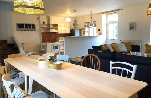 Saint-Gildas-de-Rhuys House | Charming house - Saint Gildas de Rhuys - historical center of the village!