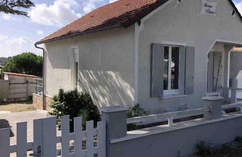 Saint-Michel-Chef-Chef House | Charming 50s house 400 m from the beach