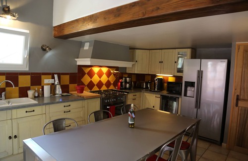 Saint-Saturnin-les-Apt Villa | Charming stone house with 3 bedrooms, 3 bathrooms and a private pool.