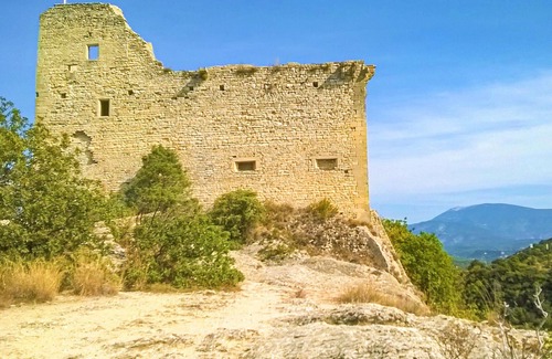 Saint-Marcellin-les-Vaison House | Charming cottage, centrally located in the village of Bédoin.