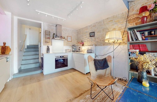 Verteuil-sur-Charente House | Charming house with garden view, Wi-Fi & space for the whole family