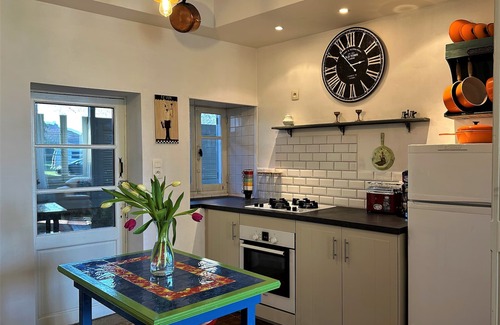 Verteuil-sur-Charente House | Charming and cozy cottage by the Charente river
