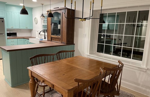 Williamsburg House | Charming Full-size home, minutes away from Colonial Williamsburg