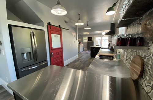Grand Junction House | Charming, fully restored 1910 house, walk or bike to dtwn or campus