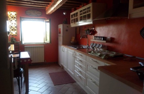 San Quirico d'Orcia Apartment | Charming Gateway to Tuscany - The scenic House of the Lamps in Val d'Orcia
