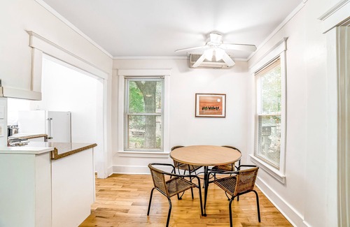 Hammondsport Apartment | Charming, Ground-Floor Getaway w/ a Kitchenette, Free WiFi, & a Furnished Deck