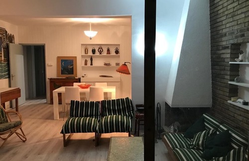 Comarruga House | Charming ground floor 200 meters from the beach, very comfortable for families.