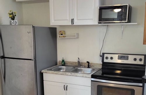 Cocoa House | Charming guess house close to the beaches and port