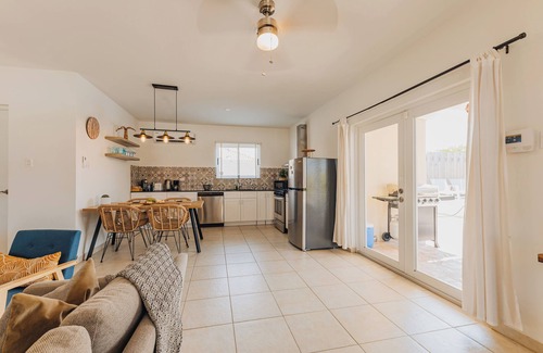 Washington Villa | Charming hideaway 2 min from Palm Beach, with Private Pool, Outdoor