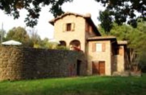 Palazzuolo Alto House | Charming hill villa with a wonderful view and park