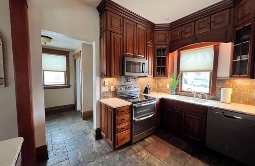 Laramie House | Charming Historic 5-Bedroom Home in Prime Locationnn