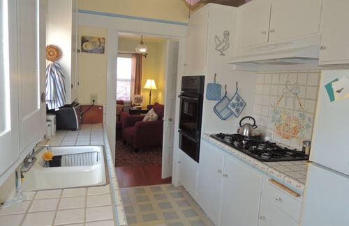 Morro Bay Cottage | Charming & Historic Beach Cottage - Oasis in the Heart of Downtown