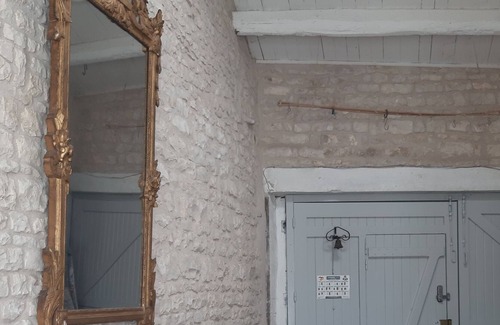 Le Bois-Plage-en-Re House | Charming house in the center of the village, small sunny garden