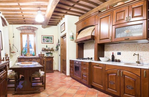 SantʼAndrea di Compito House | charming holiday home surrounded by greenery 5km from the walls of Lucca