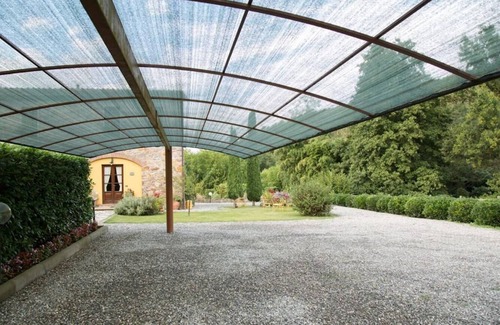SantʼAndrea di Compito House | charming holiday home surrounded by greenery 5km from the walls of Lucca