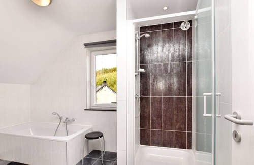 Barvaux House | Charming Holiday Home in Durbuy with Sauna
