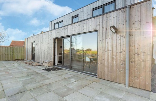 Biervliet House | Charming Holiday Home in Biervliet with Private Terrace