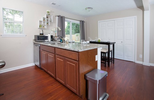 Whitemarsh Island House | Charming Home Central To Savannah And Tybee Island