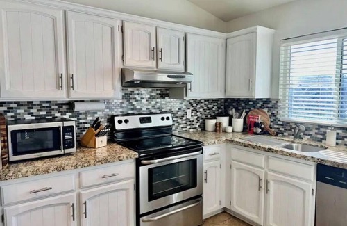 Glendale House | Charming Home in the Heart of Arizona