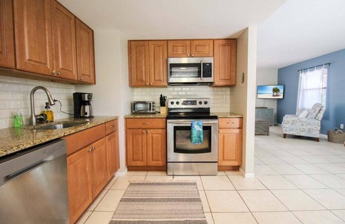 South Venice House | Charming home near Manasota Key Beach - Beach Heron