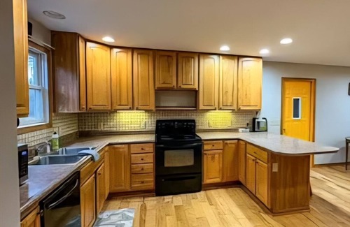 Mesick House | Charming home near Skii Resorts, great for hunting trips, kayaking, hiking & ORV
