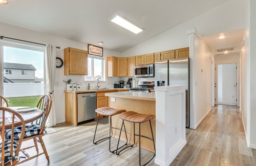 Hayden House | Charming Home w/Patio: 3 Mi to Hayden Lake!
