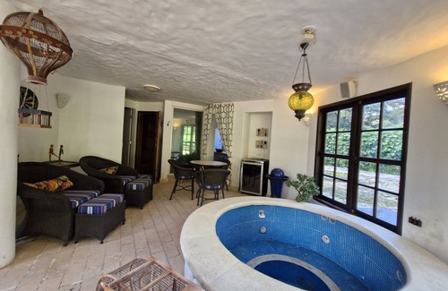 Campos do Jordao House | Charming House in Brasil w/Private Lake, Fireplace, Jacuzzi, and Sauna