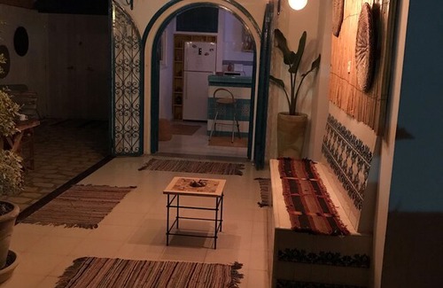 Tantana House | Charming House BY THE SEA