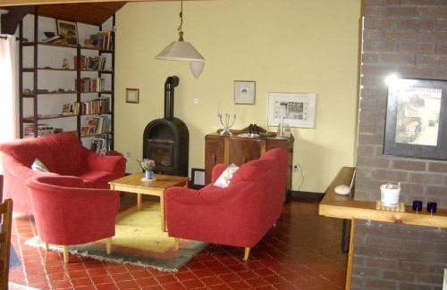 Laghy House | Charming House in Laghy with Garden
