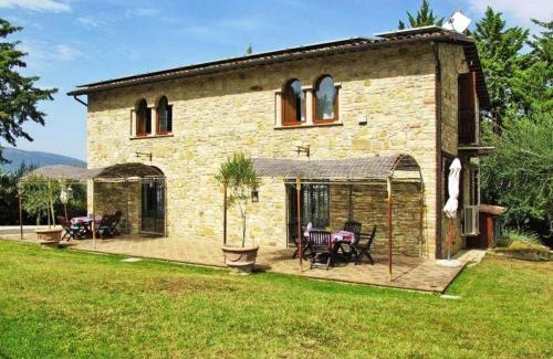 Ramazzano House | Charming House in Ramazzano with Pool
