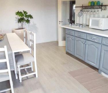 Vila Nova de Famalicao House | Charming House in Requião with Shared Pool