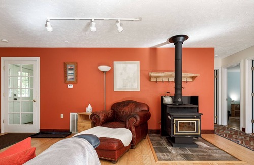 Maple City Cabin | π Charming Hygge 2BDR Cabin in Leelanau County β 4889