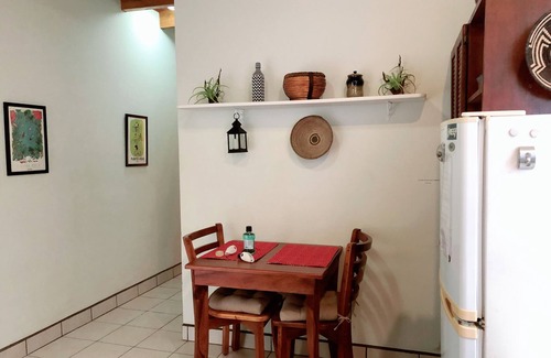Samara Apartment | Charming I bedroom with kitchen apartment 2 blocks from the beach.