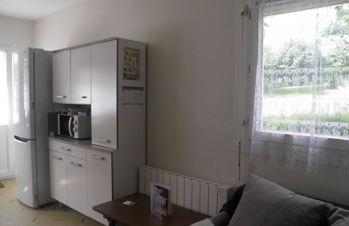 Bazouges-la-Perouse House | Charming independent country cottage with large space