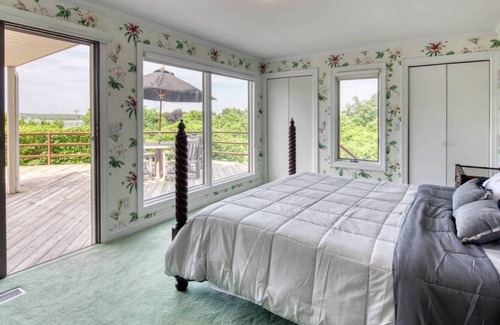 Montauk House | Charming Lakeside home with private pool, skylights, and all the views