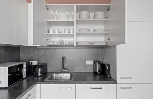 Vienna Apartment | Charming Leopoldstadt 2BR w/Gym & Loggia, near U2, by Blueground