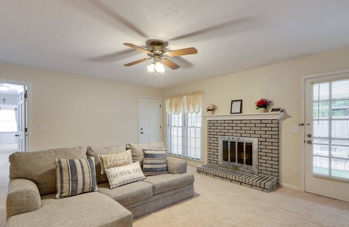 Lithia Springs House | Charming Lithia Springs Home: 16 Mi to Atlanta!