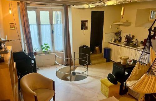 Saint-Germain-des-Pres Apartment | Charming location in Saint-Germain-des-Prés