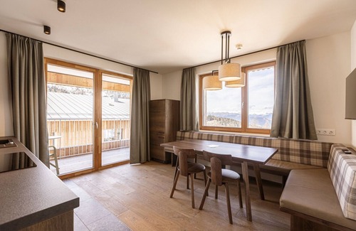 Hermagor-Pressegger See Apartment | Charming lodge with Finnish Sauna