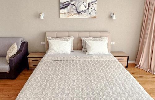 Chisinau Apartment | Charming,lovely and central with park view