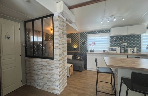 Hyeres Ski Chalet | Charming mobile home with pool