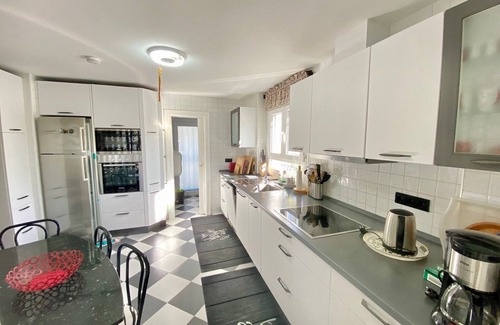 Calahonda Villa | Charming, modern villa , pool & sea views - walking distance to the beach