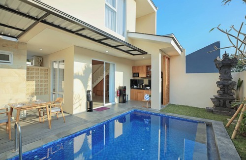 Kampial Villa | Charming Modern Pool Villa in Nusadua
