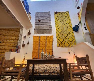 R'habet Zbib House | Charming Moroccan Guest House with Patio & Terrace
