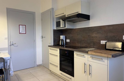 Villard-de-Lans House | Charming Mountain Home, 10min to Center, 8 Sleeps, WiFi, Parking