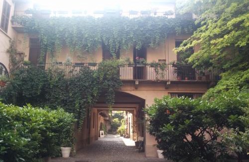 Navigli Apartment | Charming Navigli